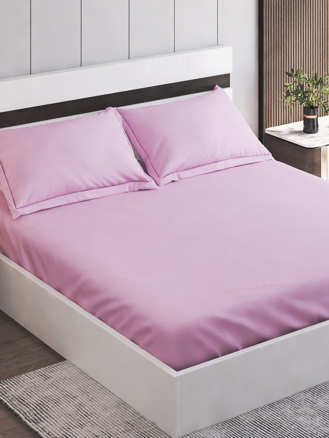 

Home Centre Colour Refresh Purple 144 TC Cotton Fitted King Bedsheet With 2 Pillow Covers