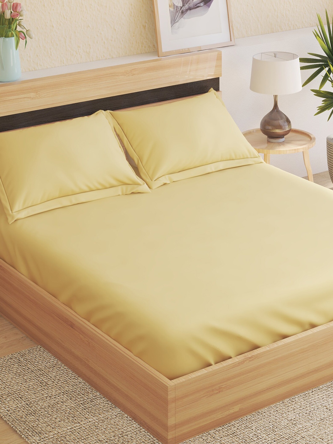 

Home Centre Colour Refresh Yellow 144 TC Cotton King Bedsheet With 2 Pillow Covers