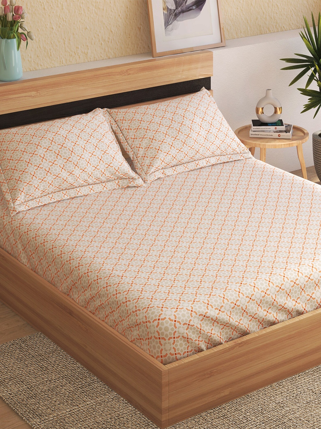 

Home Centre Grandeur Peach-Coloured Printed 200 TC Cotton King Bedsheet & 2 Pillow Covers