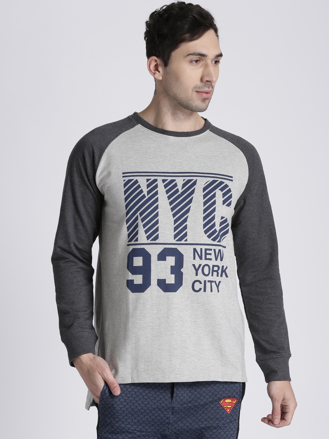 

Splash Men Grey Printed Sweatshirt