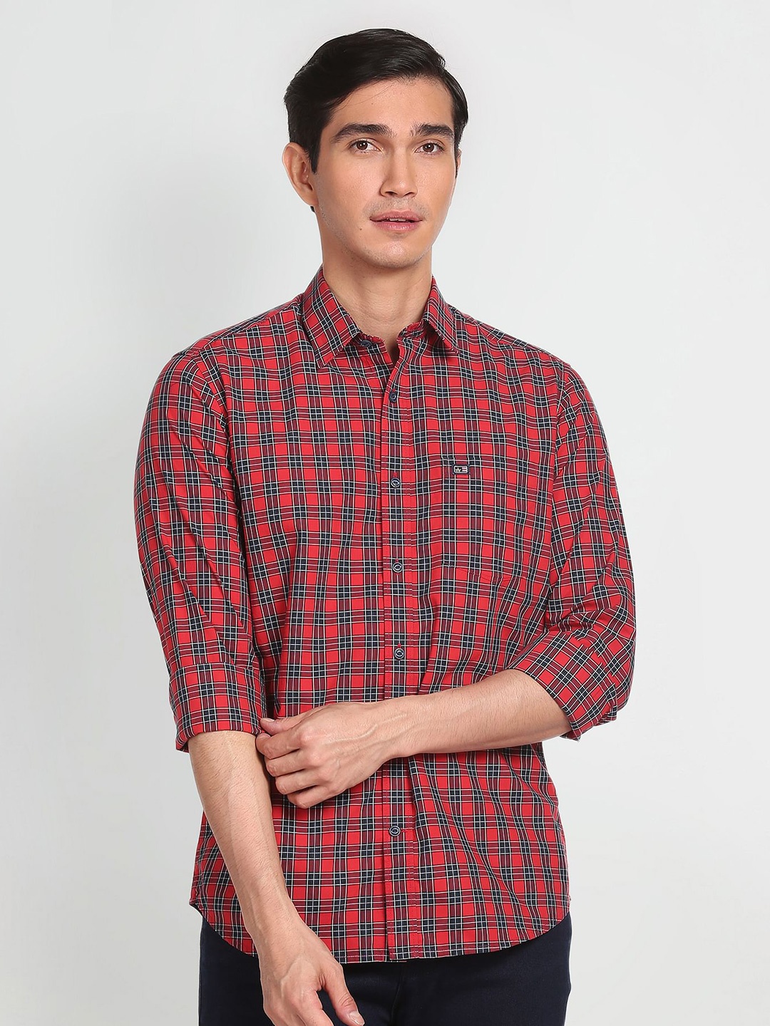 

Arrow Sport Slim Fit Tartan Checks Pure Cotton Casual Shirt, Red