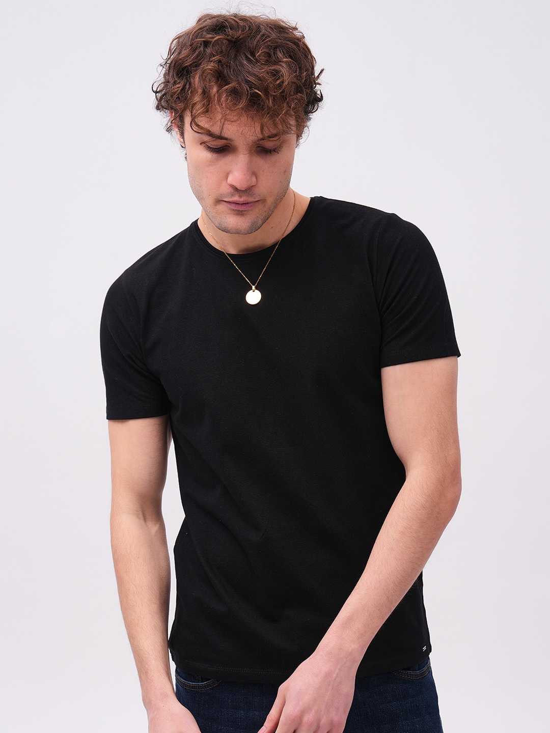 

PRET A TUER Round Neck Pure Cotton T-shirt, Black