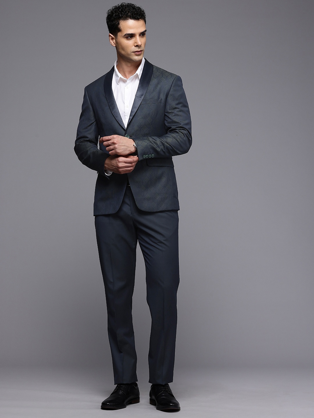 

Louis Philippe Slim-Fit Single-Breasted Two-Piece Party Suit, Navy blue