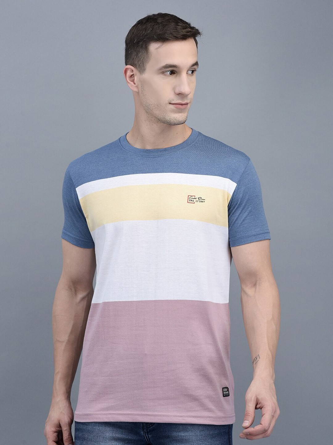 

COBB Colourblocked Round Neck Cotton Casual T-Shirt, Blue