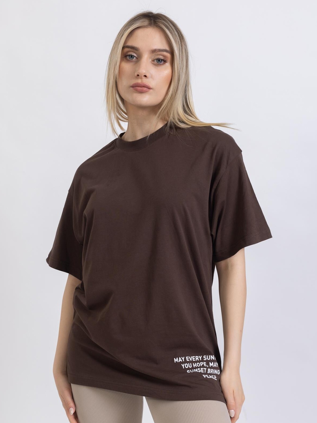 

PRET A TUER Drop-Shoulder Sleeves Pure Cotton Oversize T-Shirt, Brown