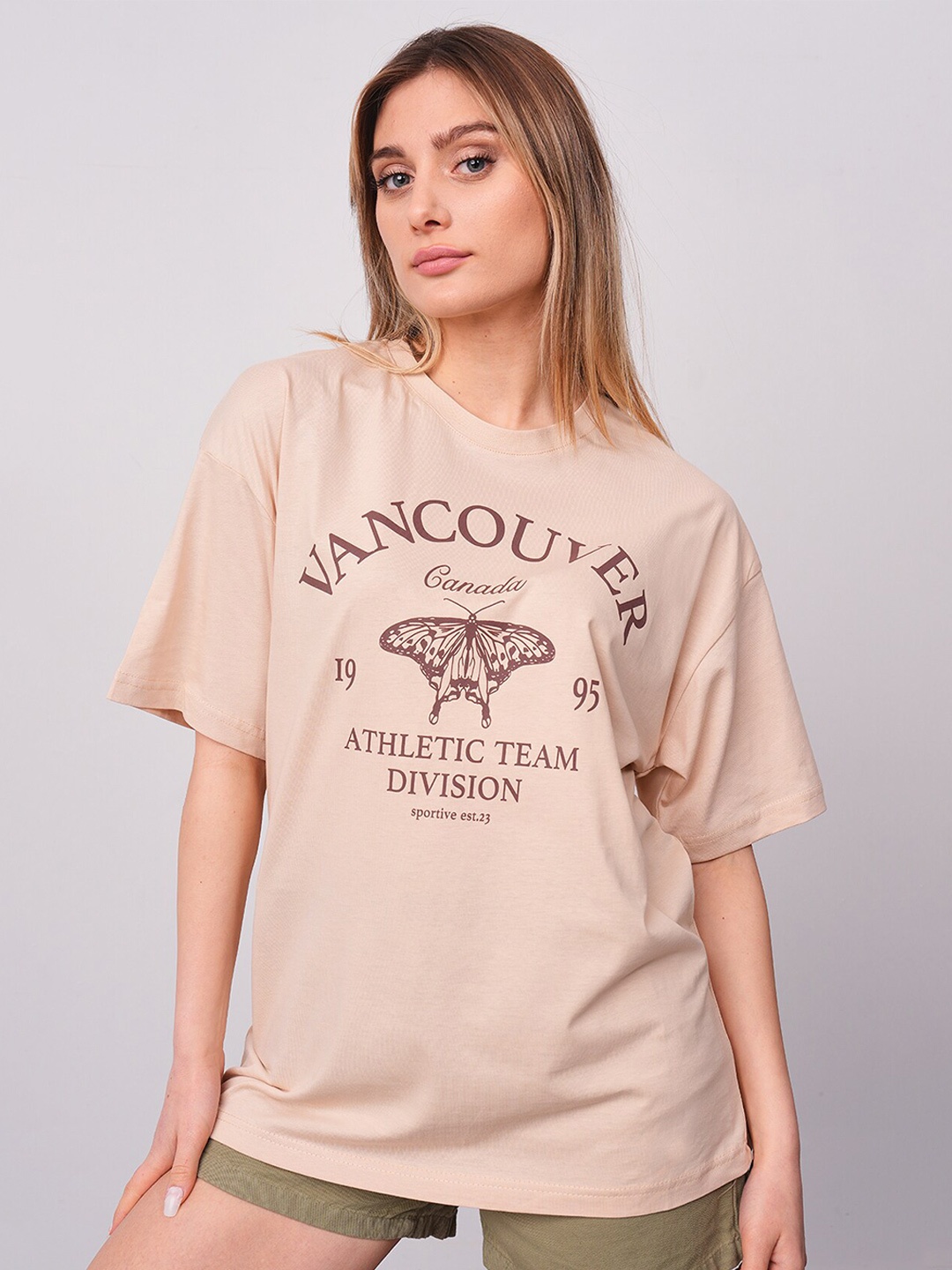 

PRET A TUER Vancouver Printed Drop Shoulder Sleeves Oversized Pure Cotton T-shirt, Beige