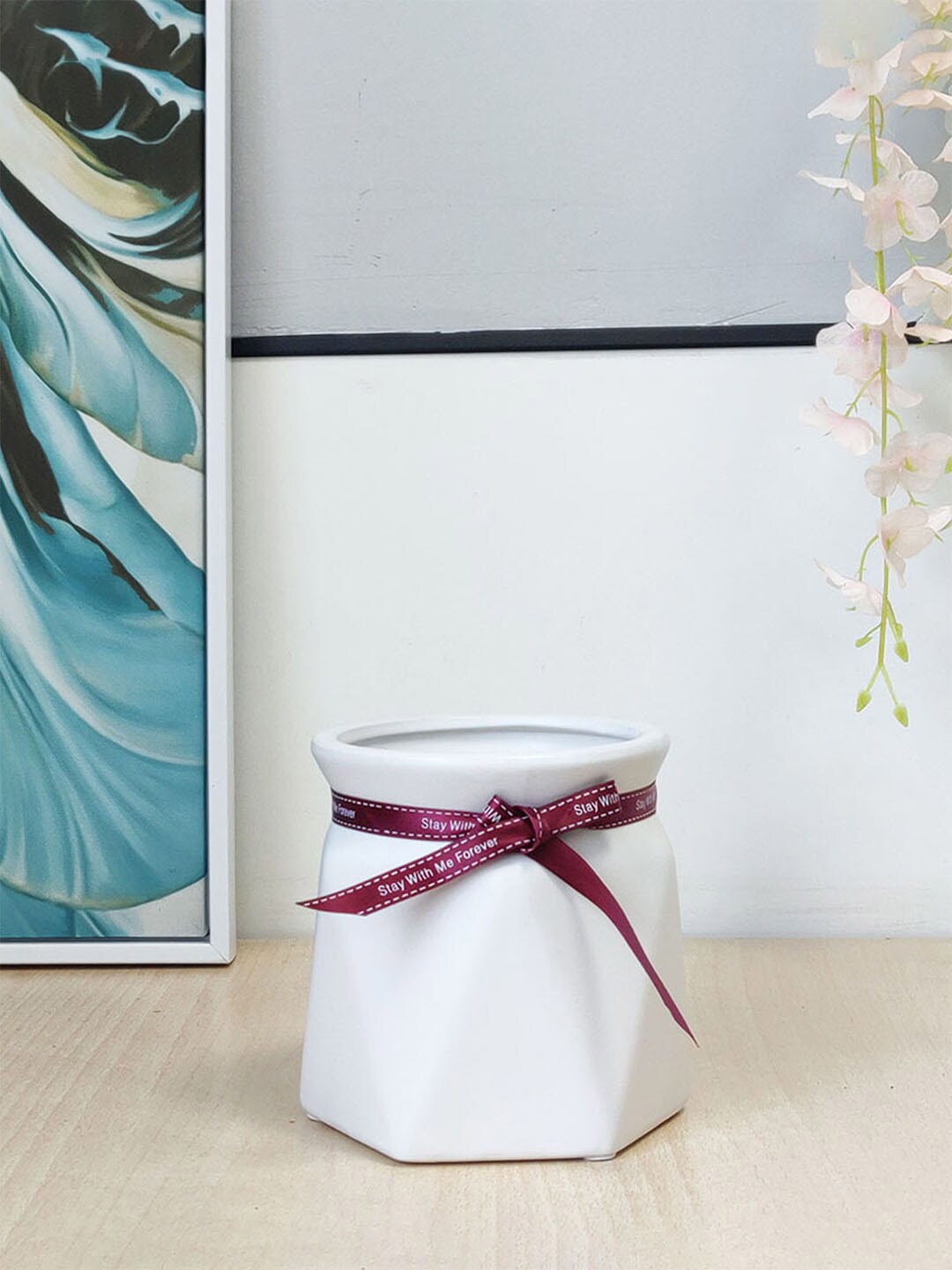 

Art Street White Textured Ceramic Flower Vase