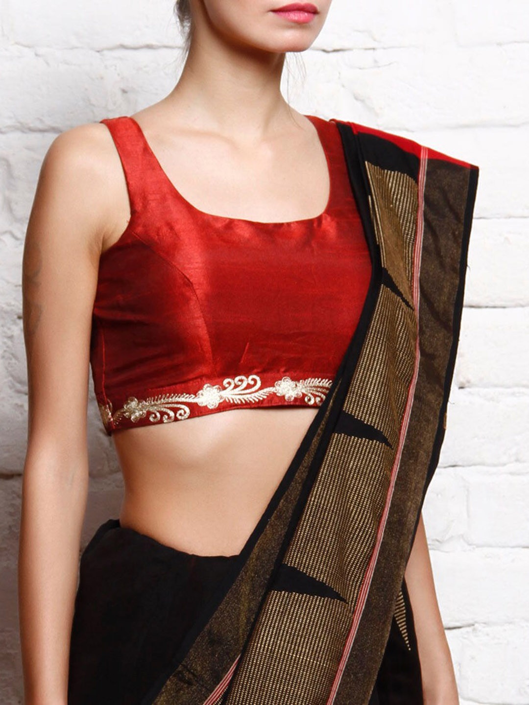 

KAANCHIE NANGGIA Embroidered Saree Blouse, Maroon