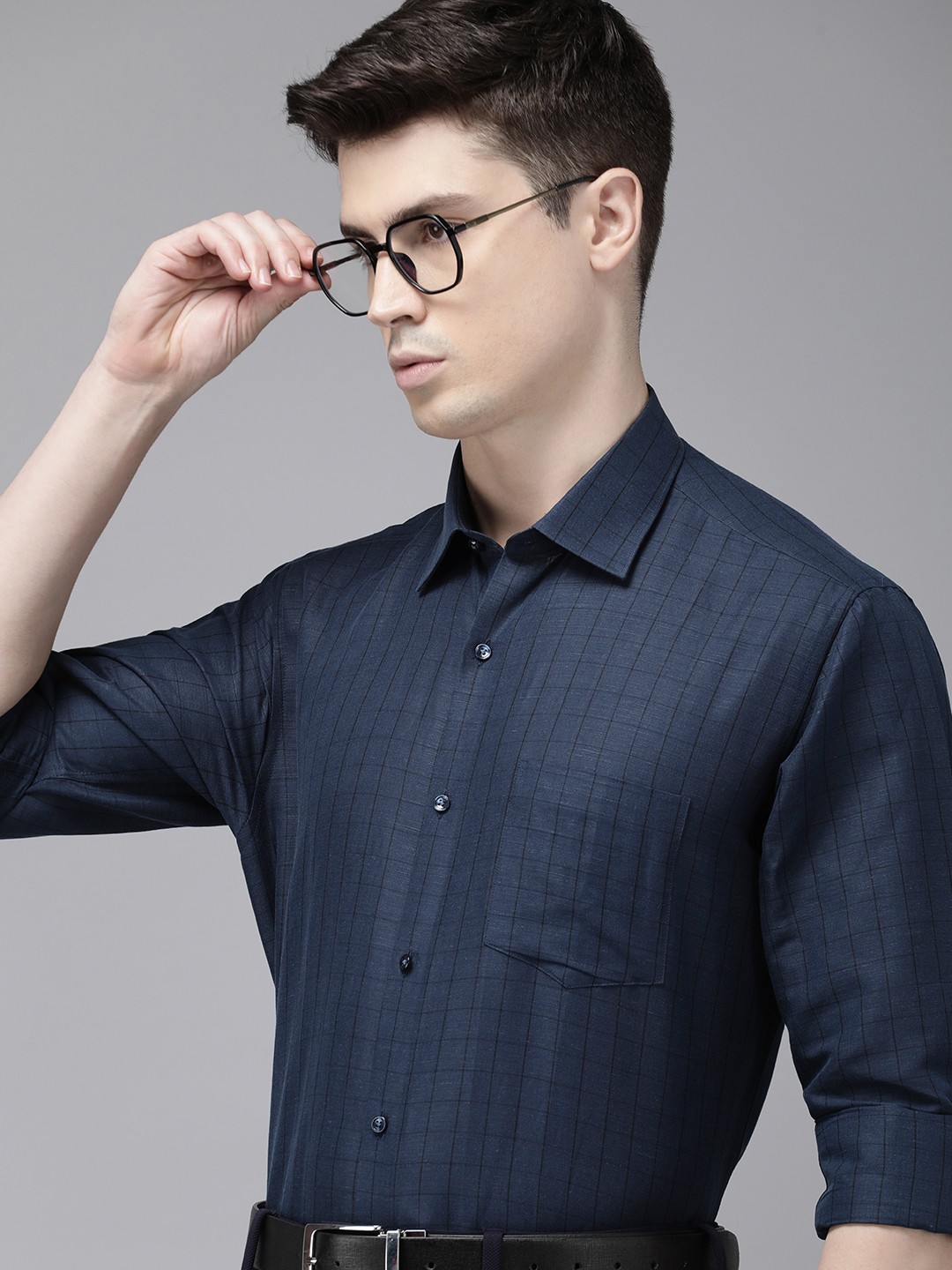 

Van Heusen Linen Cotton Grid Tattersall Checked Formal Shirt, Navy blue