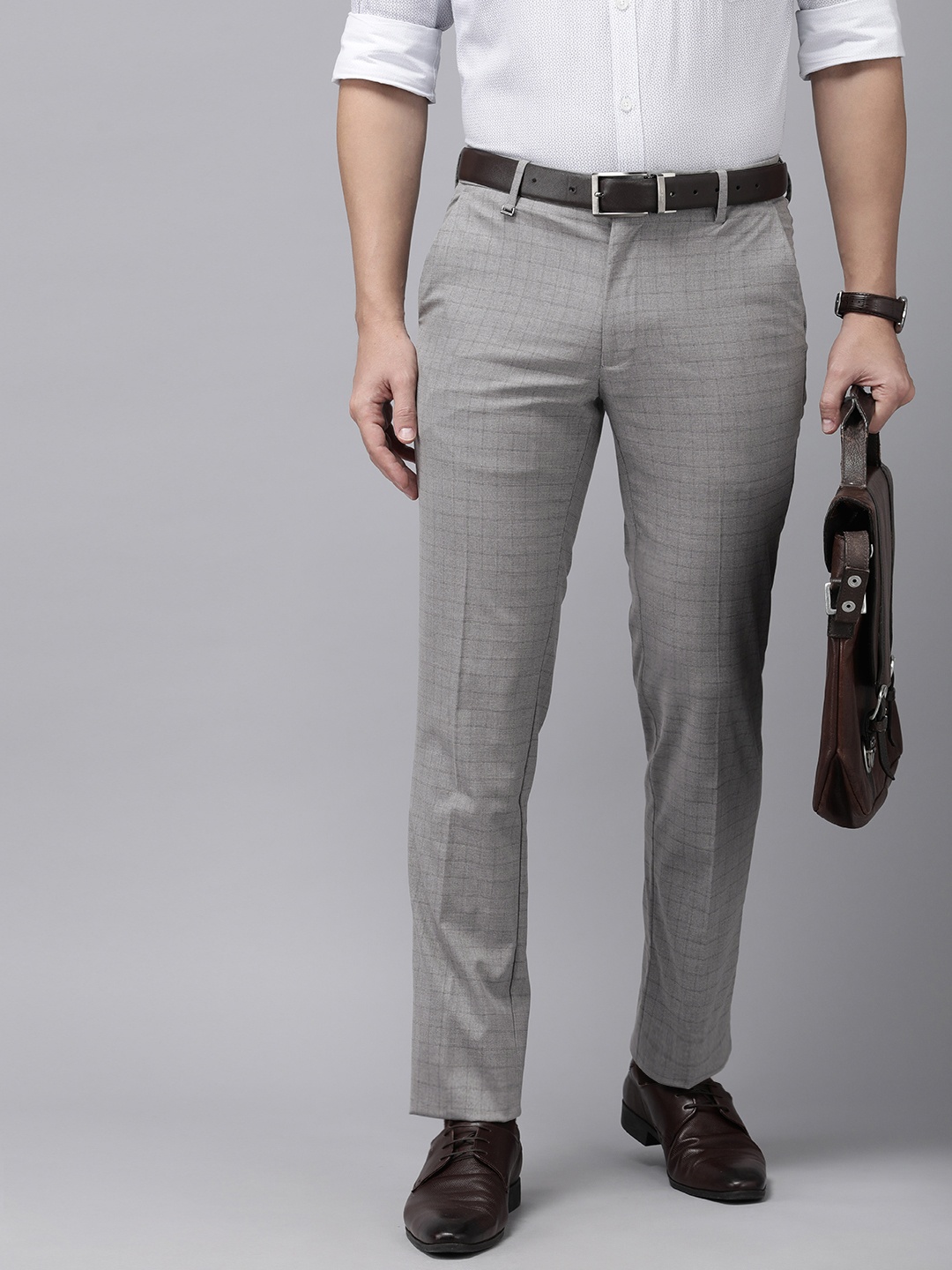 

Van Heusen Men Checked Slim Fit Trousers, Grey