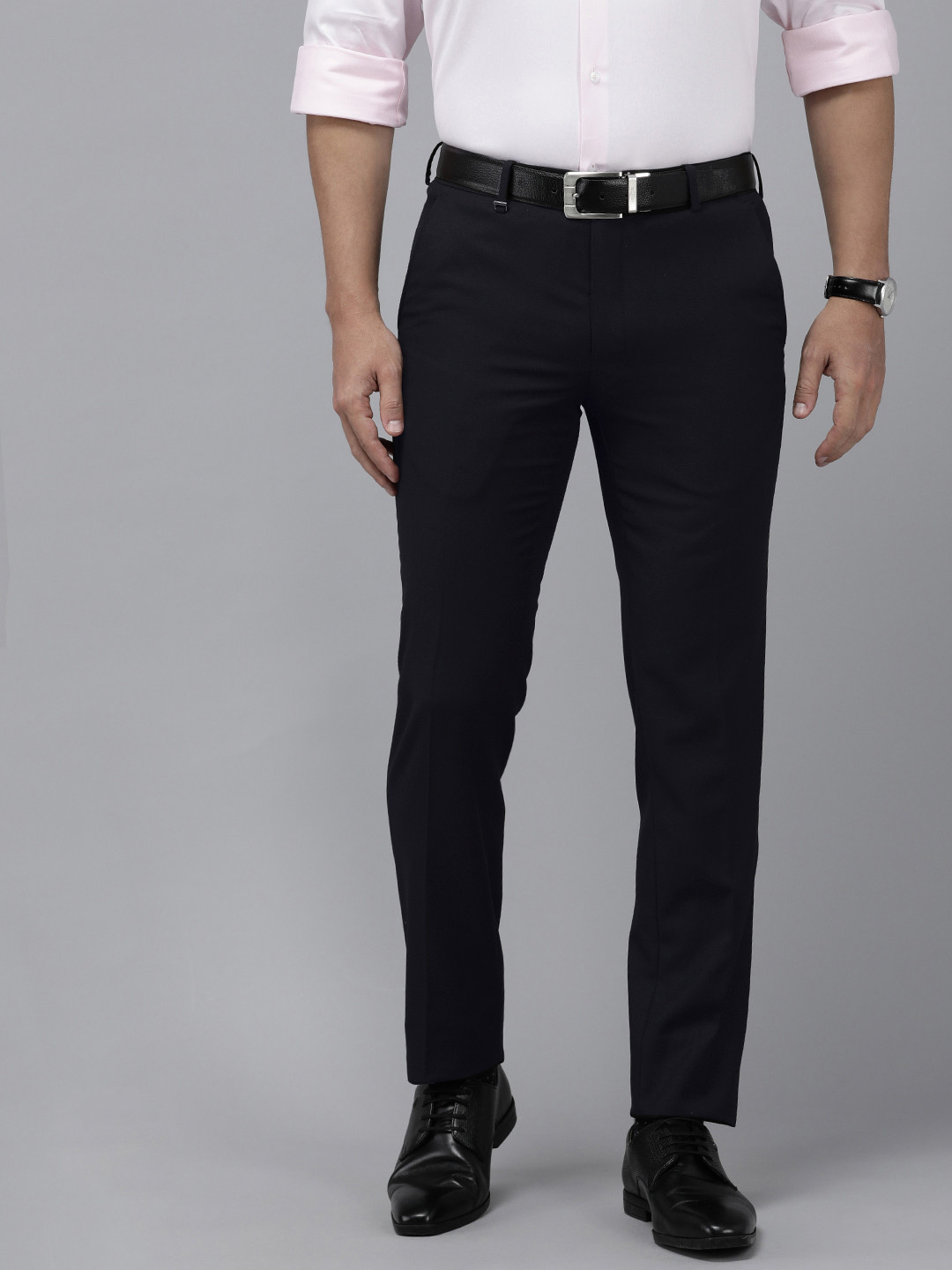 

Van Heusen Men Solid Mid-Rise Slim Fit Formal Trousers, Black