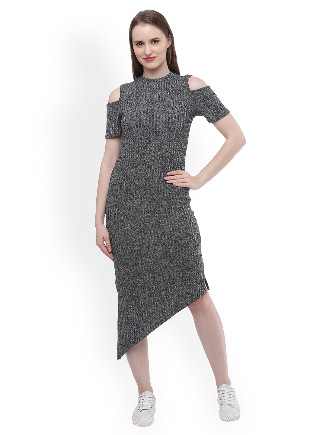 

Splash Women Grey Solid Sheath Dress