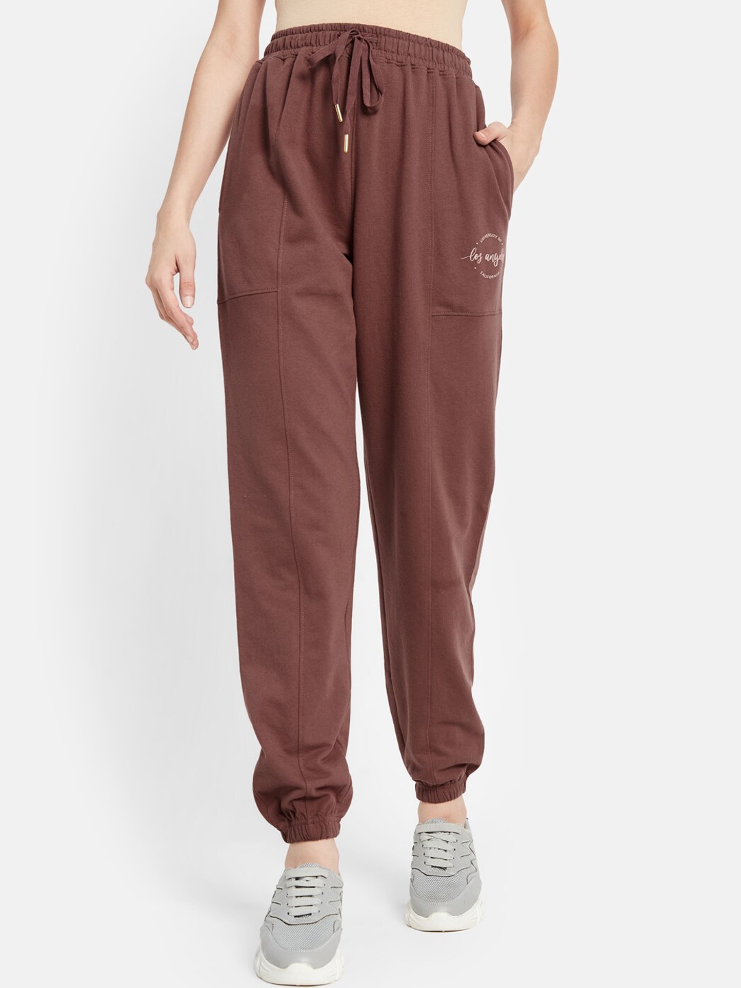 

METTLE Women Mid-Rise Casual Cotton Joggers, Brown