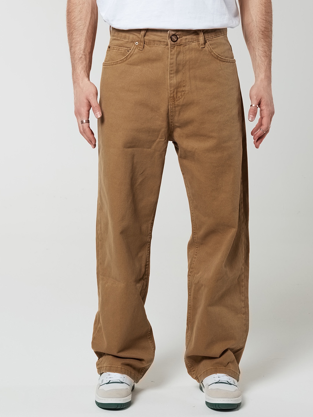 

catch Men Relaxed Fit Stretchable Coloured Jeans, Brown