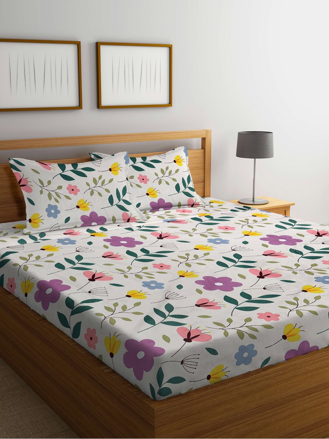 

FABINALIV White & Purple Floral Print 300 TC Fitted Super King Bedsheet & 2 Pillow Covers