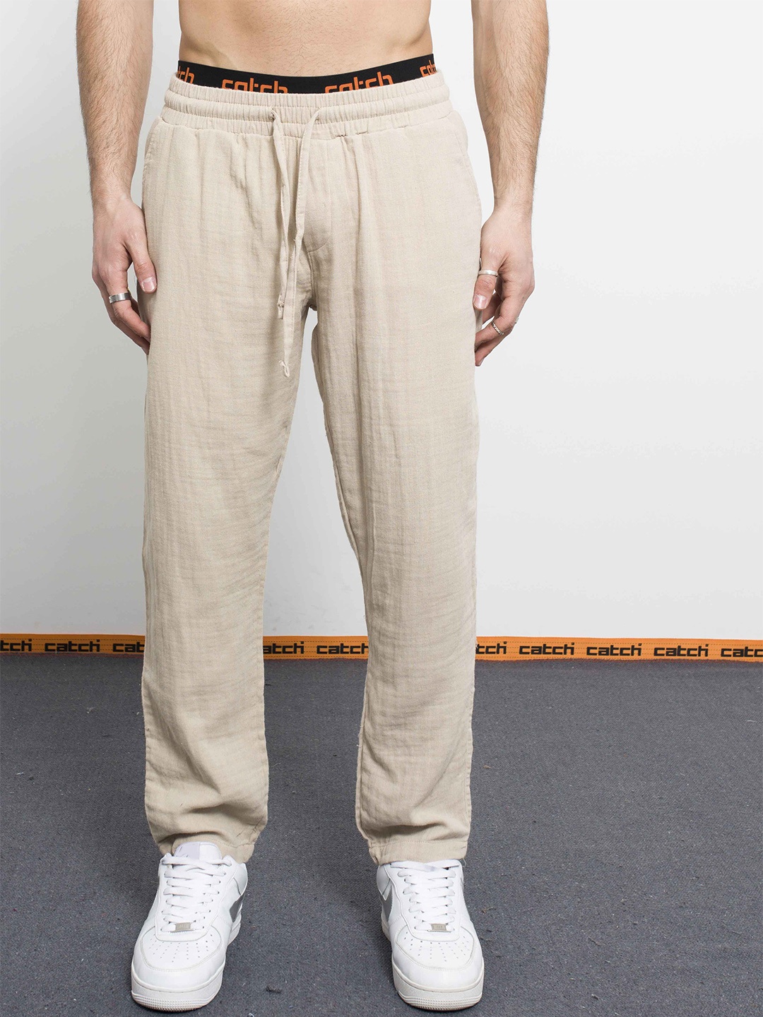 

catch Men Loose Fit Trousers, Beige