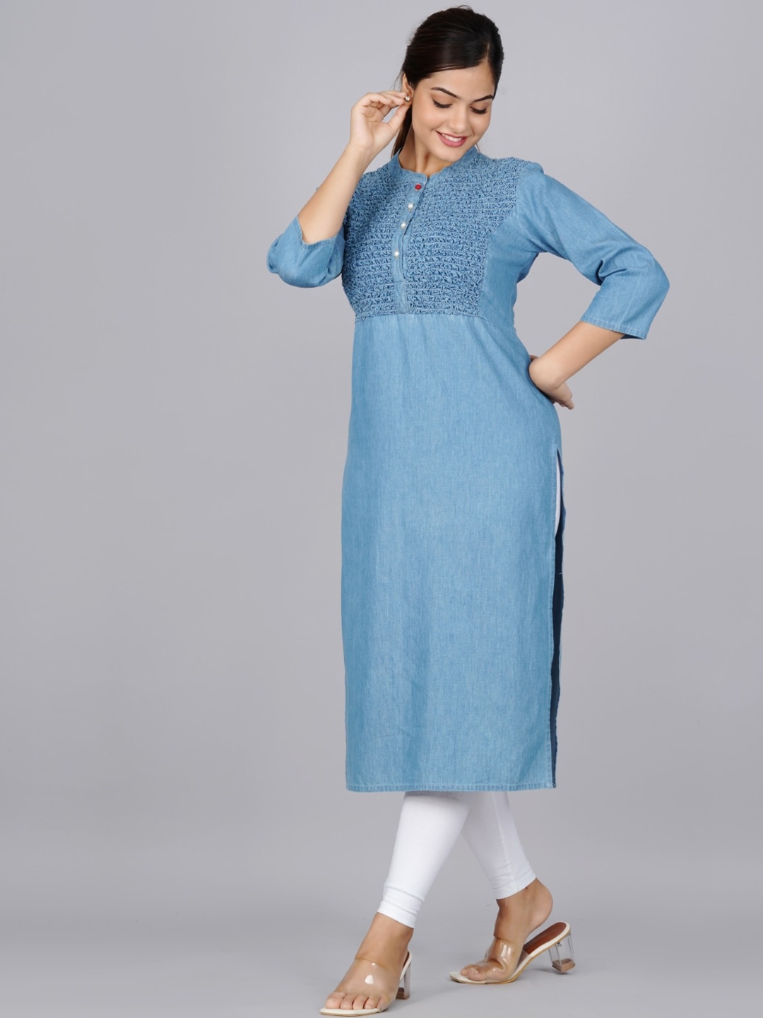 

SUMAVI-FASHION Yoke Design Denim Kurta, Blue