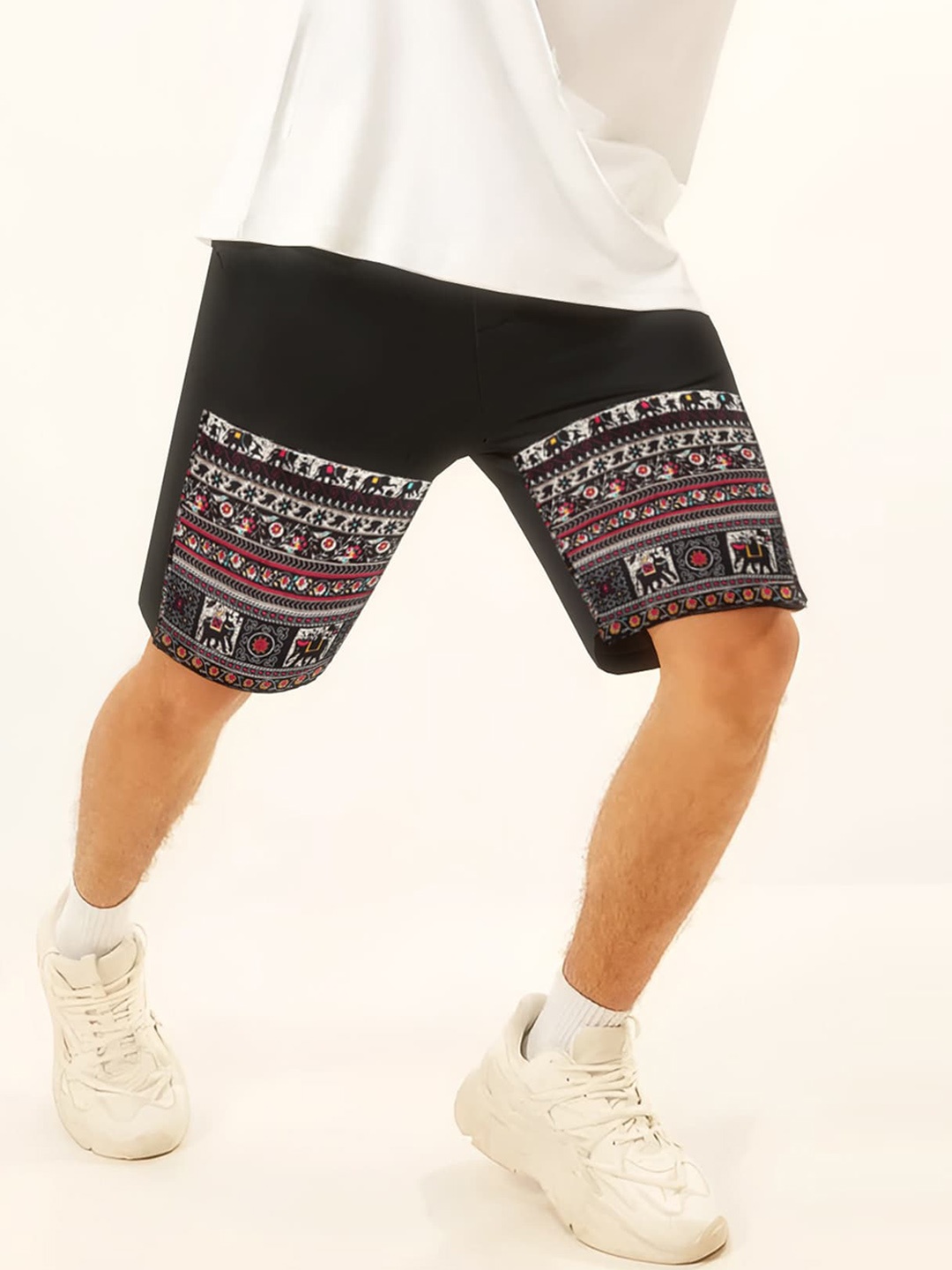 

TRIPR Men Floral Printed Mid-Rise Cotton Shorts, Black