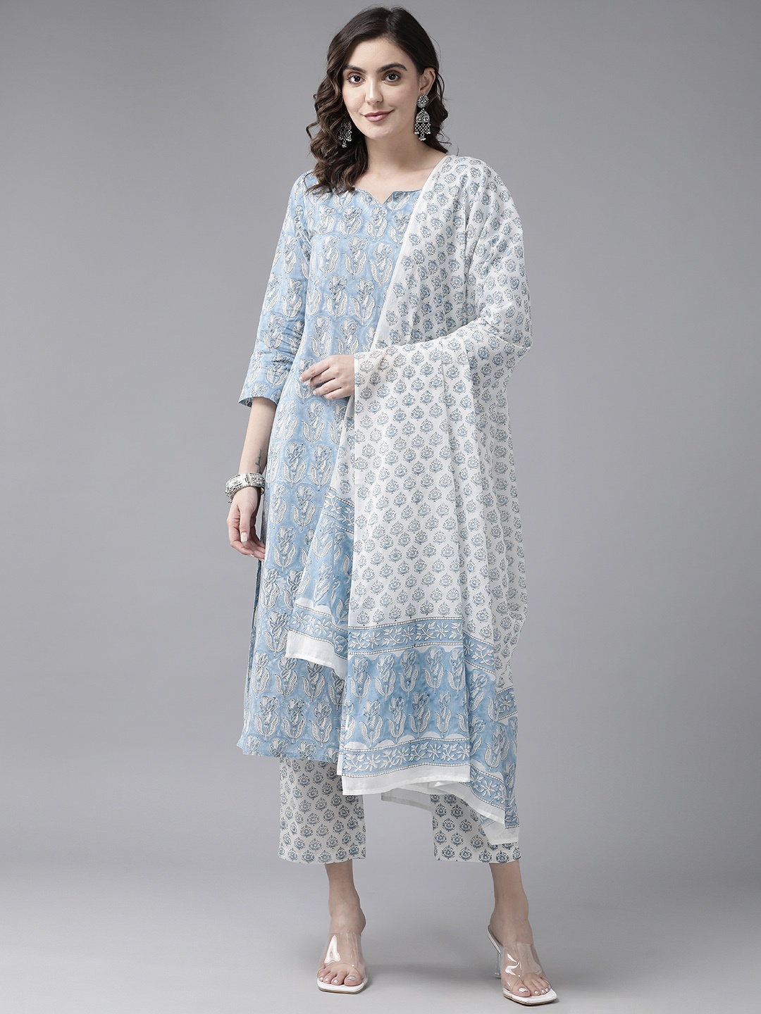 

Prakrti Women Floral Printed Regular Pure Cotton Kurta with Trousers & With Dupatta, Blue