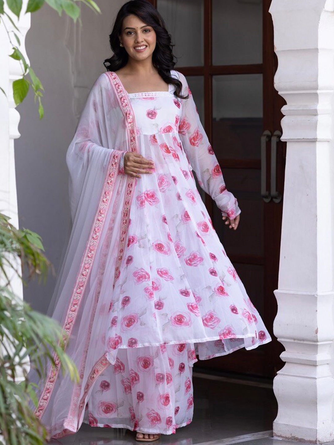 

OneWe Floral Printed Square Neck Anarkali Kurta With Sharara & Dupatta, White