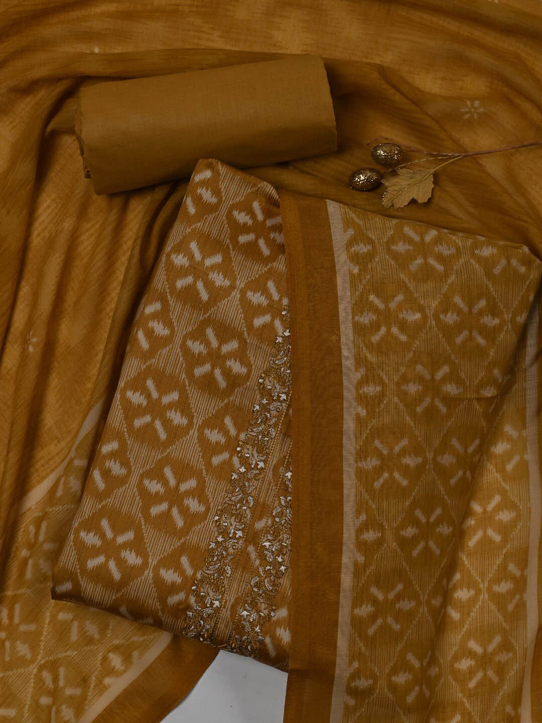 

Meena Bazaar Printed Unstitched Dress Material, Mustard