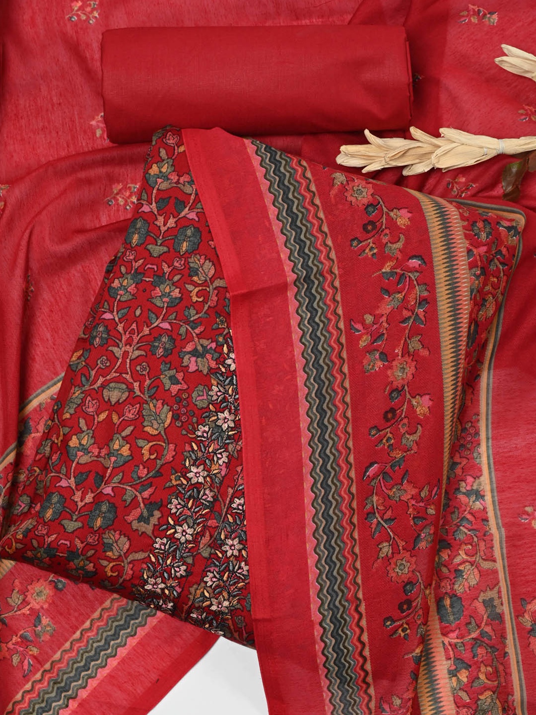 

Meena Bazaar Printed Unstitched Dress Material, Maroon
