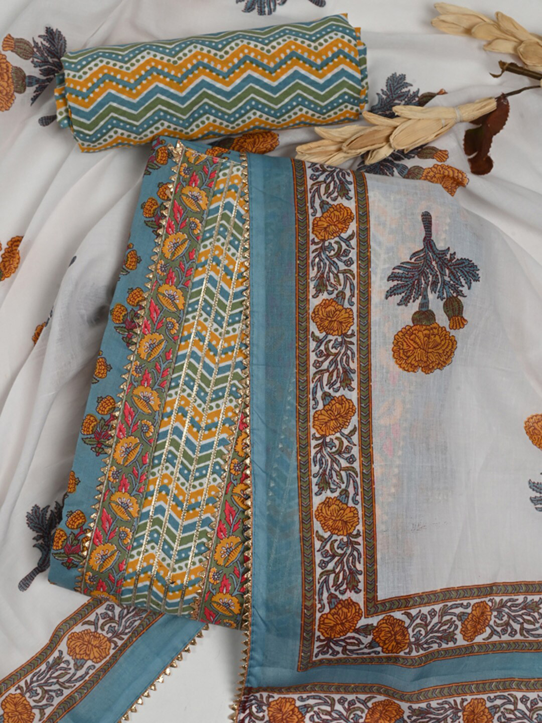 

Meena Bazaar Printed Unstitched Dress Material, Blue