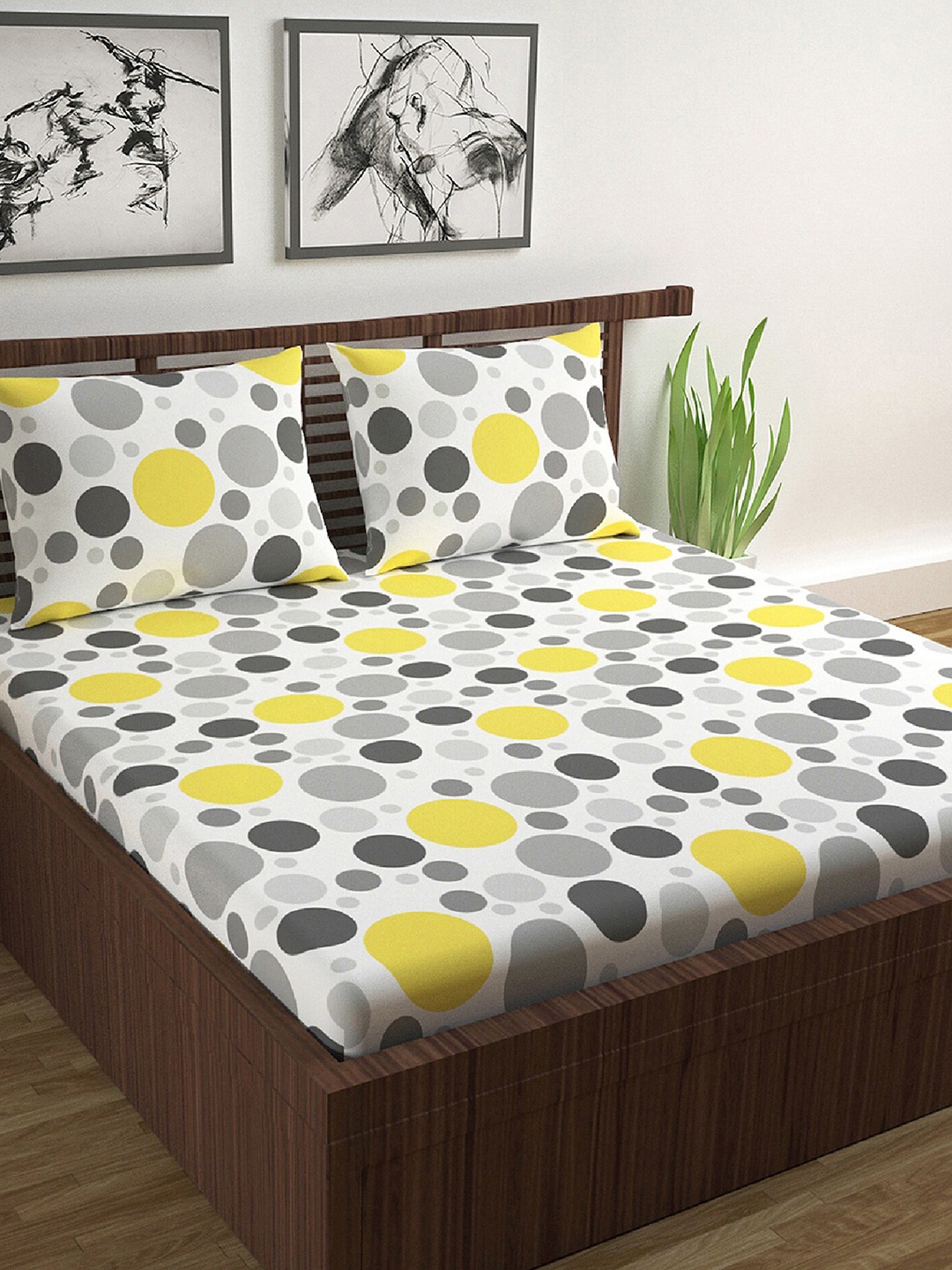 Divine Casa Garden Bliss Yellow 144 TC Cotton Fitted Queen Bedsheet & 2 Pillow Covers