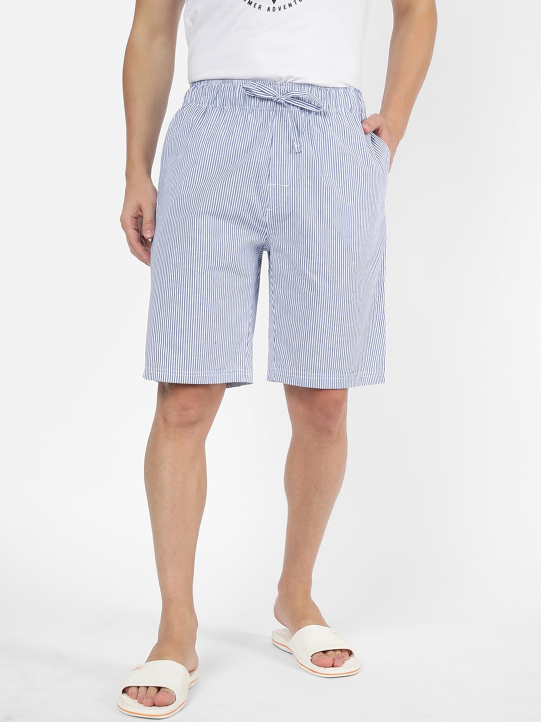 

R&B Men Mid-Rise Striped Casual Cotton Shorts, Blue