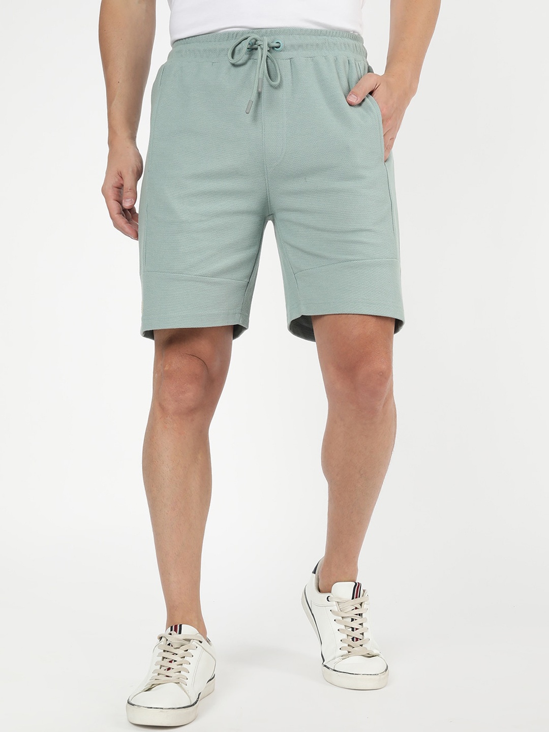 

R&B Men Mid-Rise Casual Cotton Shorts, Green