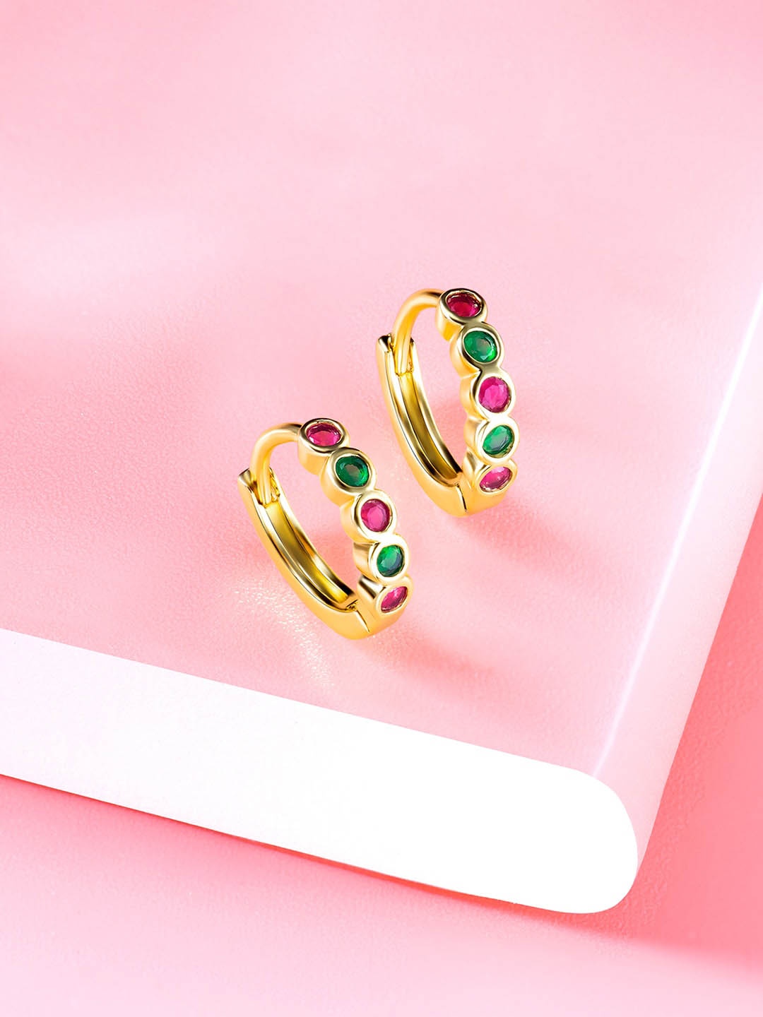 

Peora Gold-Plated Contemporary Hoop Earrings