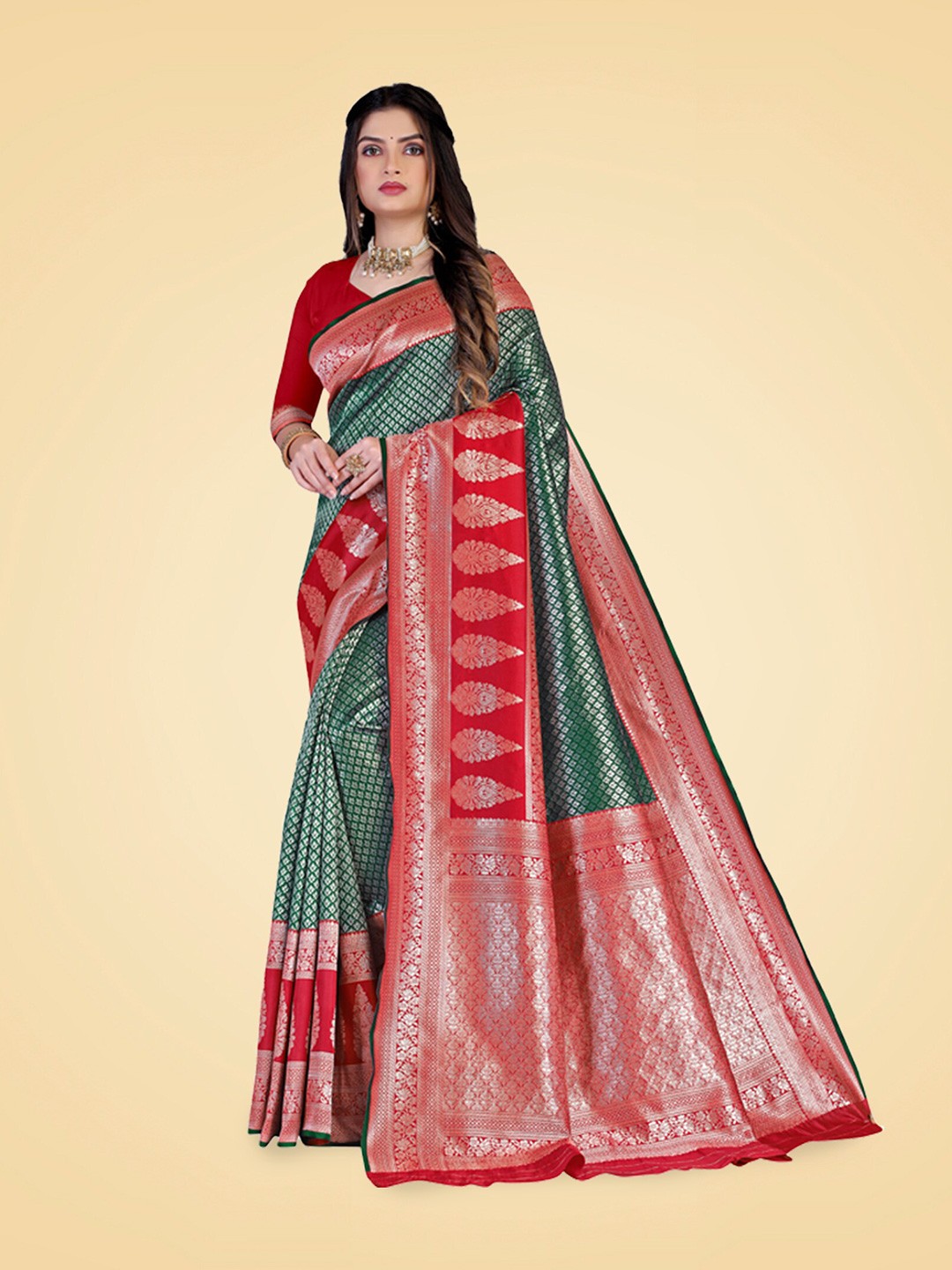 

N N ENTERPRISE Woven Design Zari Kanjeevaram Saree, Green