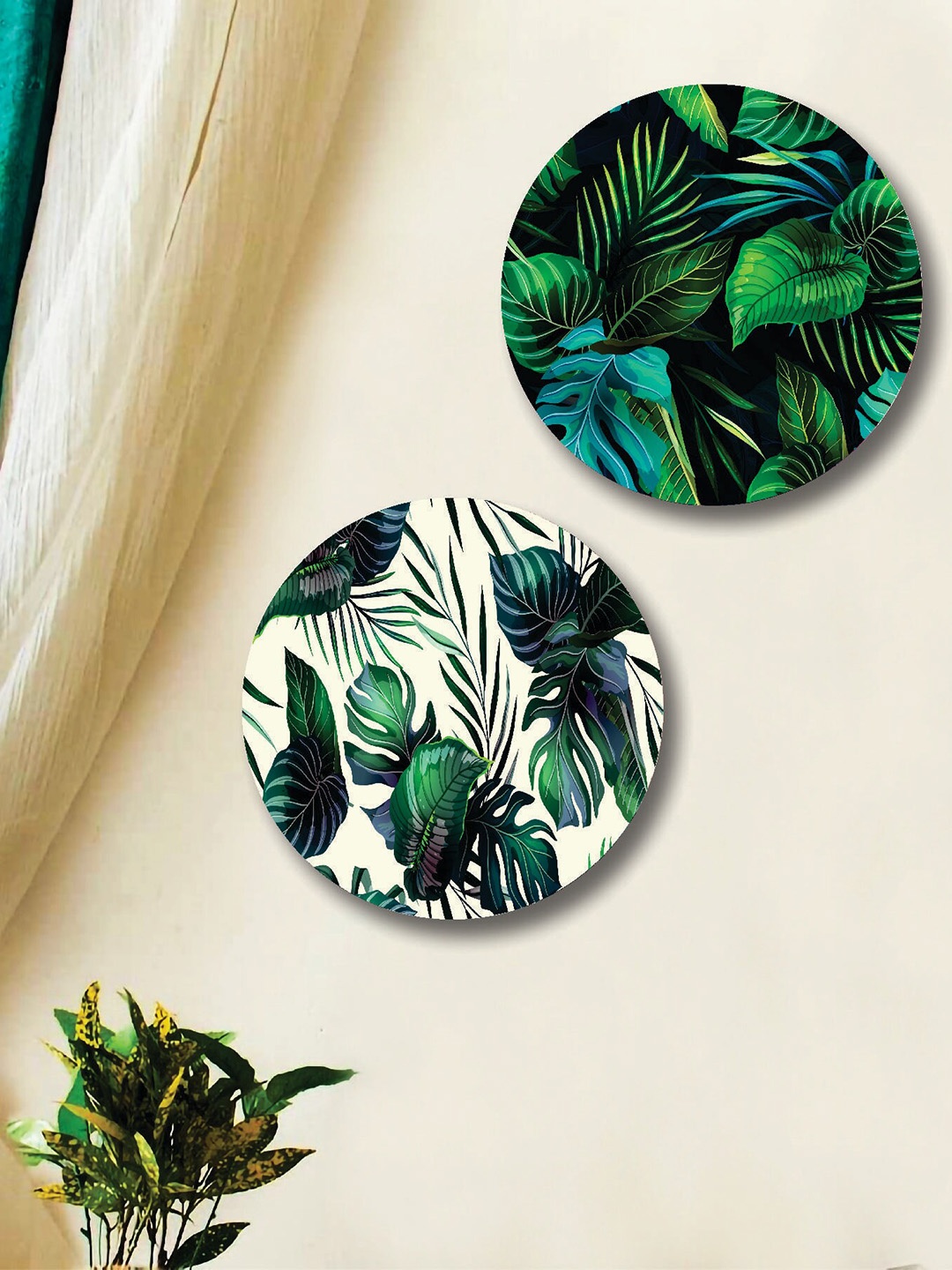 

SAF Black & Beige 2-Pieces Tropical Leaves Printed Round Wall Art