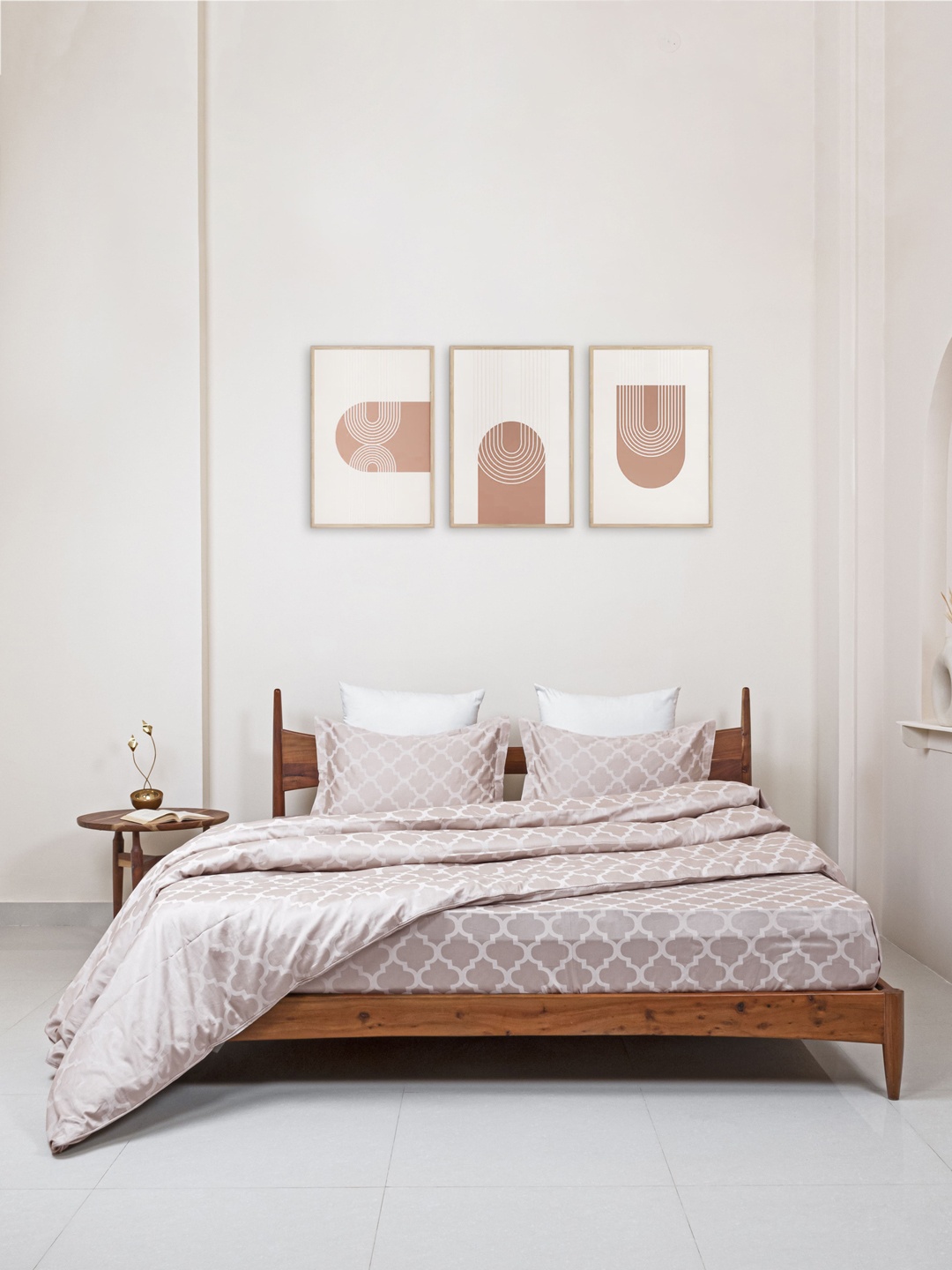 

Clasiko Pink Cotton 400TC King Size Duvet Cover With 2 Pillow Covers