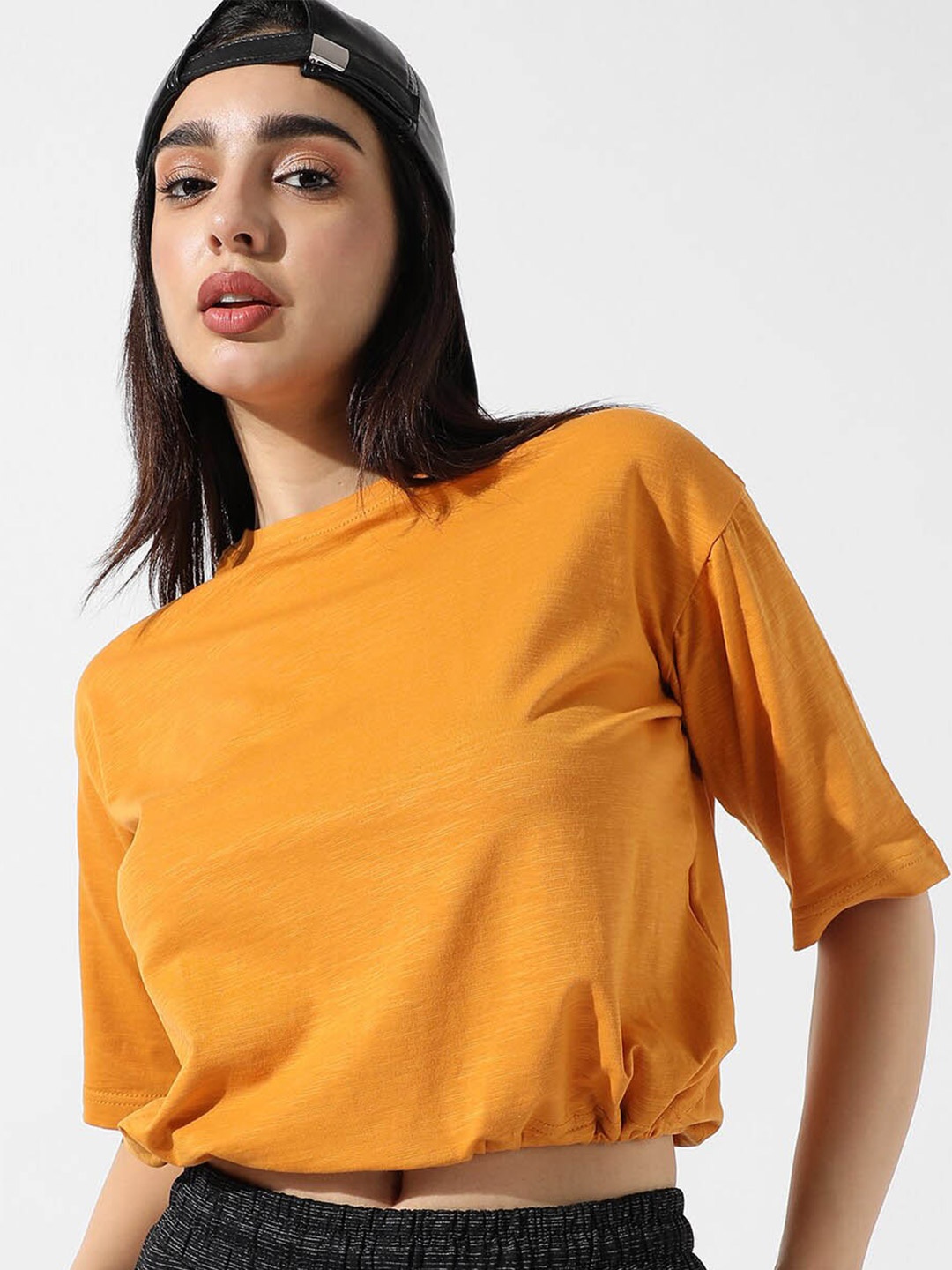 

Campus Sutra Yellow Round Neck Bardot Crop Top