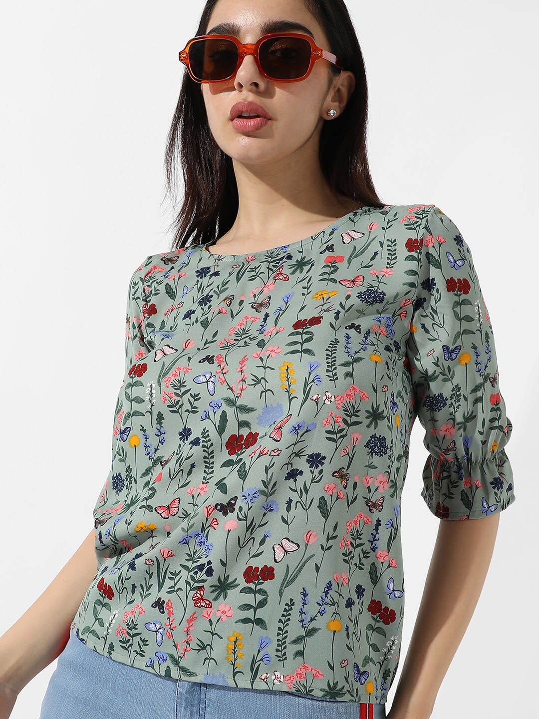 

Campus Sutra Green Floral Print Top