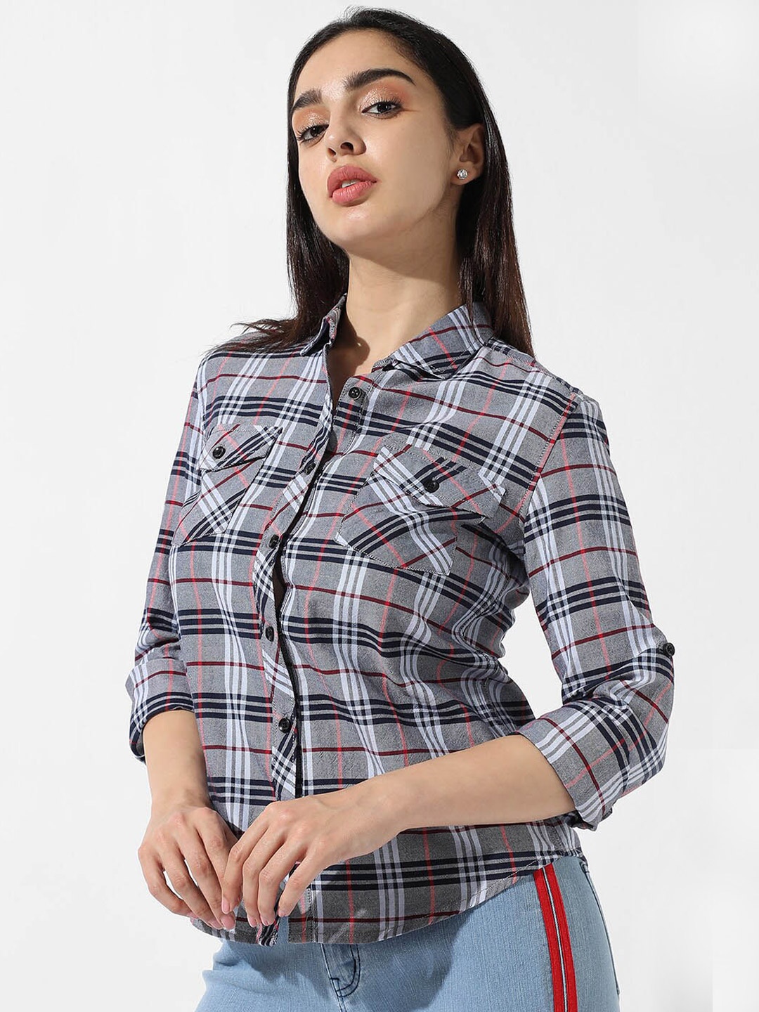 

Campus Sutra Grey Classic Tartan Checks Cotton Casual Shirt