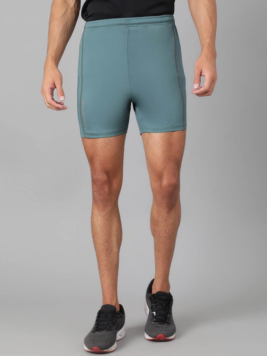 

SPORT SUN Men Mid-Rise Above Knee Sports Shorts, Green