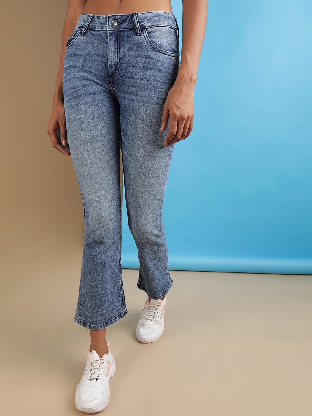 

Freehand Women Blue Bootcut High-Rise Heavy Fade Jeans