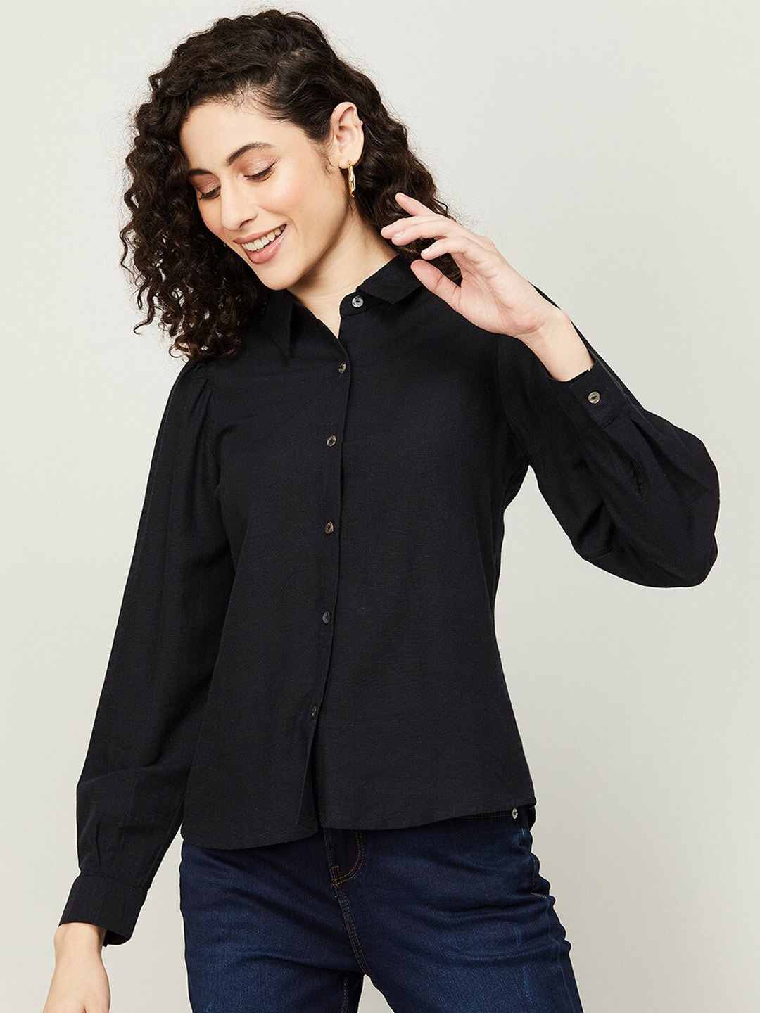 

CODE by Lifestyle Cuffed Sleeves Shirt Style Top, Black