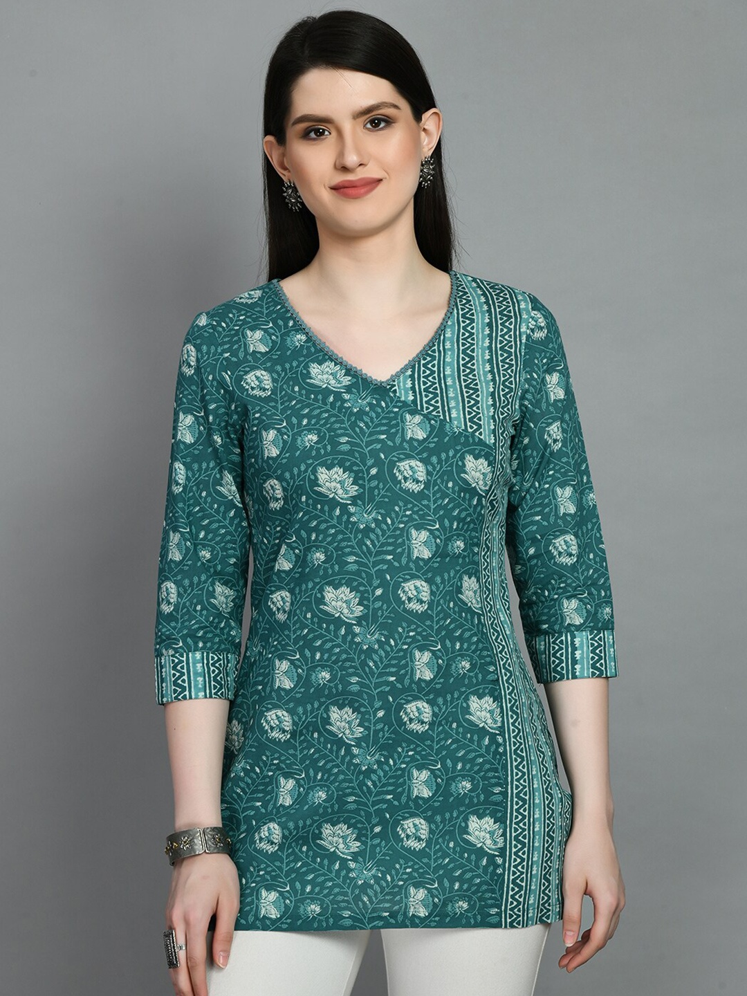 

MEESAN Ethnic Printed Cotton Tunic, Green