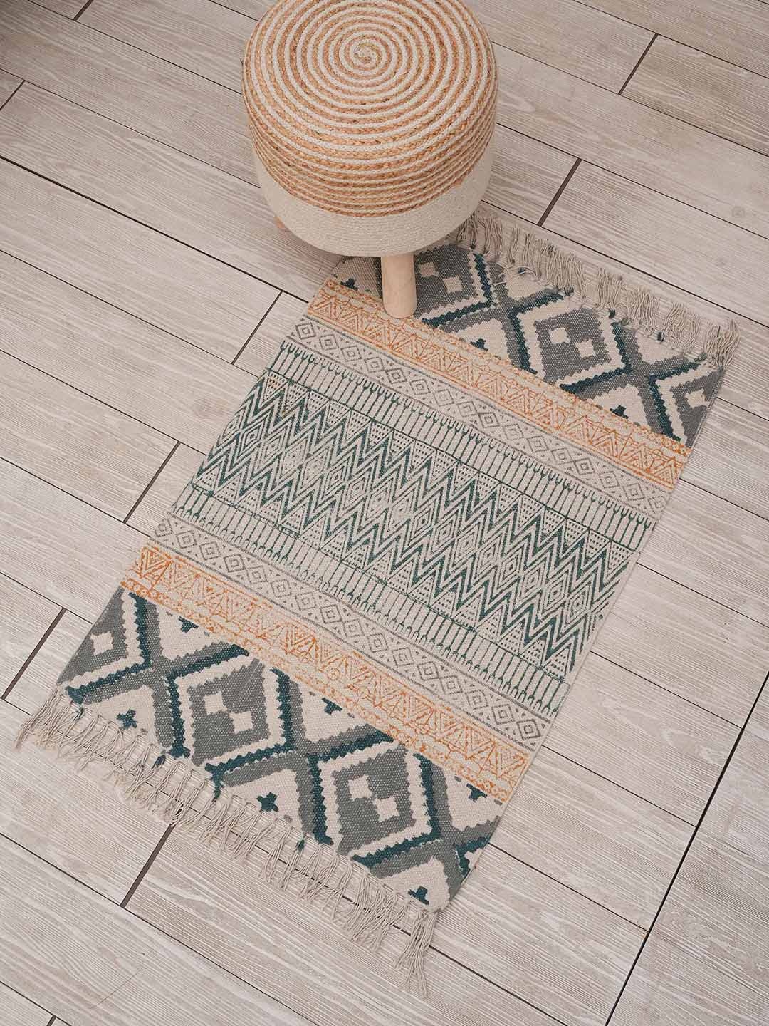 

Ariana Dari Grey & Beige Block Printed Pure Cotton Carpet