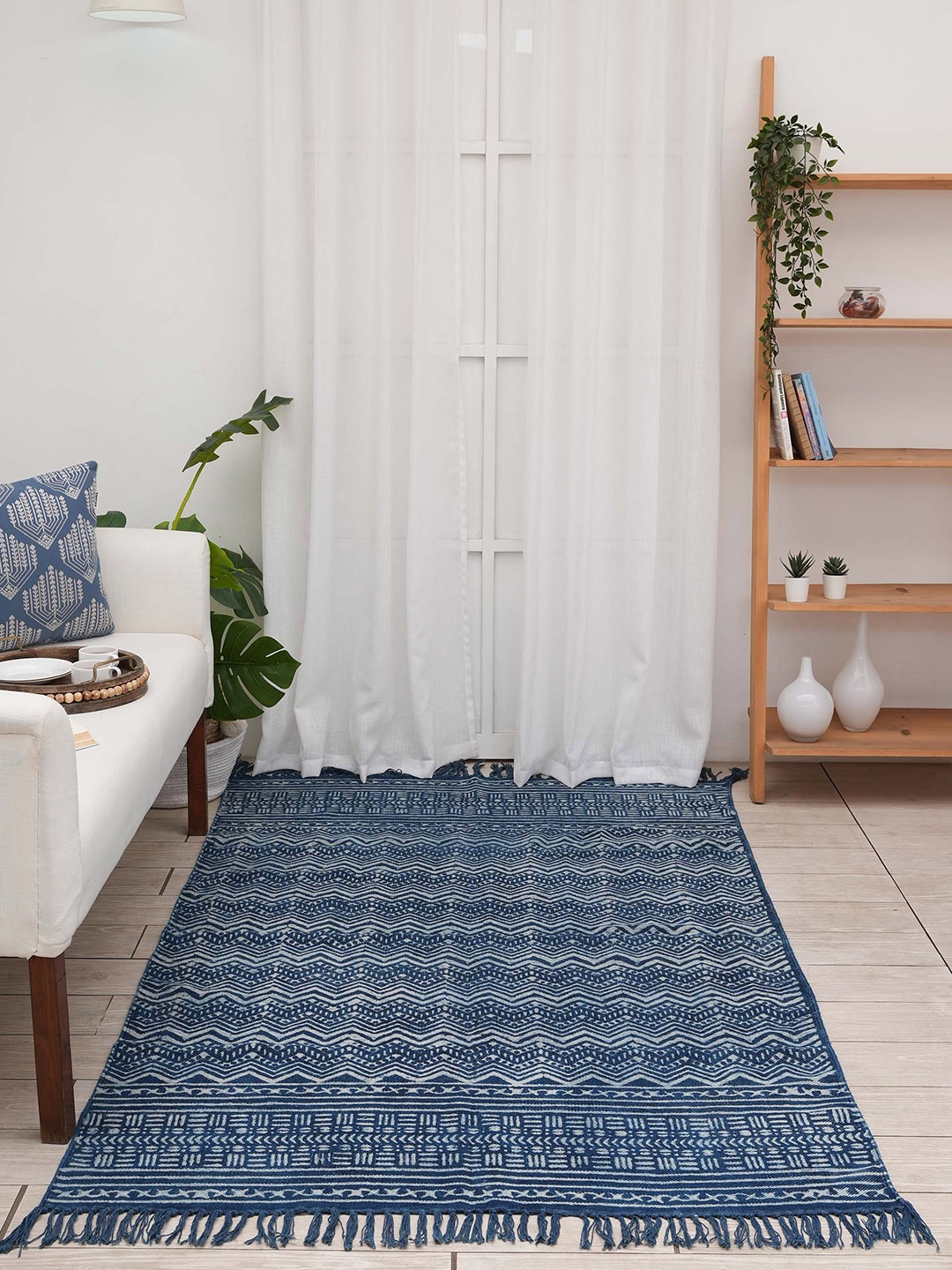 

Ariana Dari Navy Blue & White Block Printed Pure Cotton Carpet