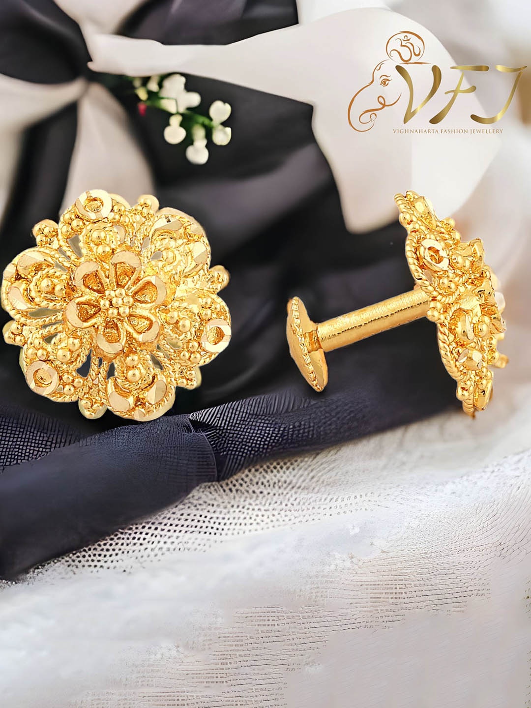 

Vighnaharta Gold-Plated Floral Studs Earrings