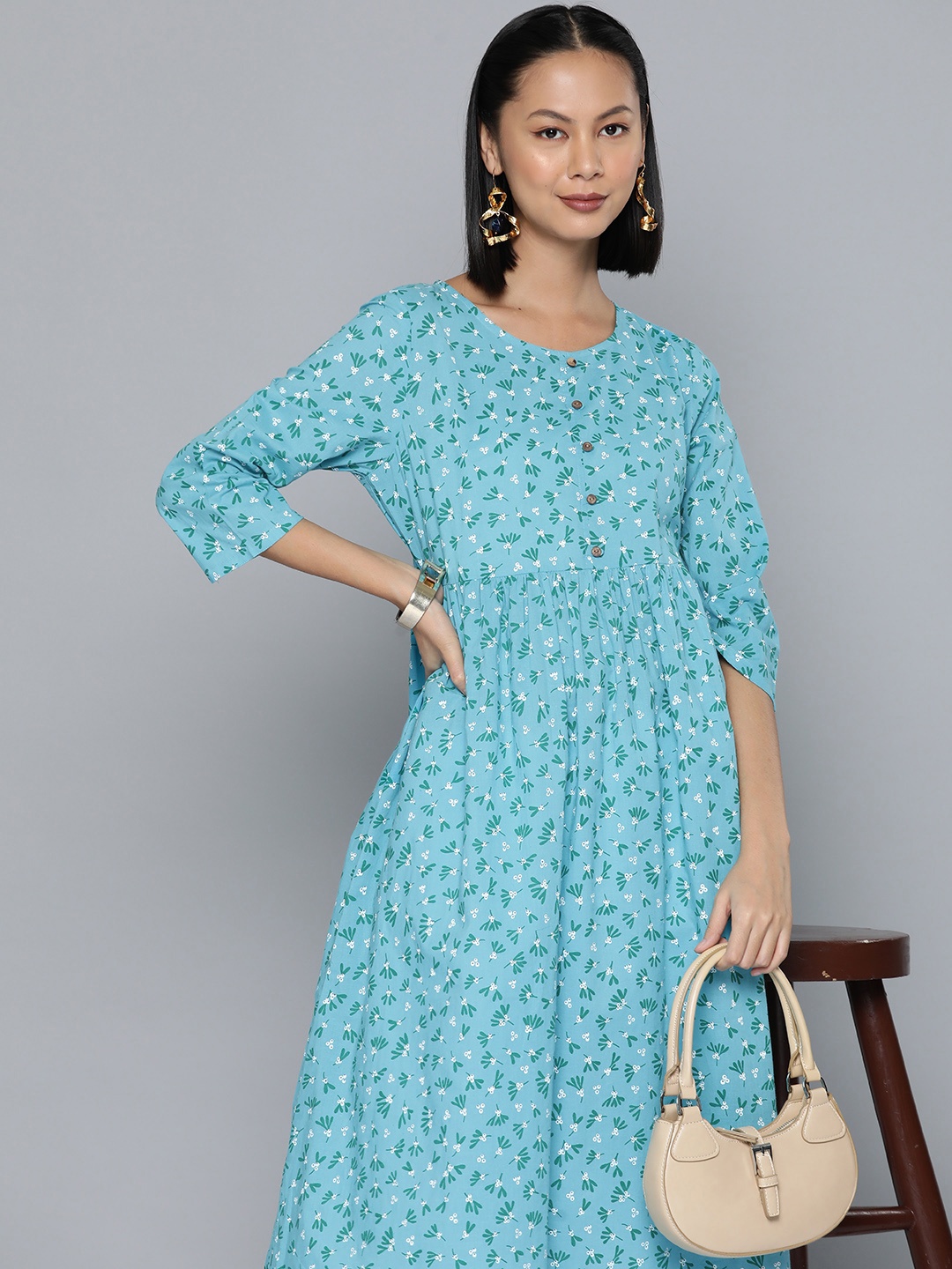 

HERE&NOW Women Floral Printed Kurta, Blue