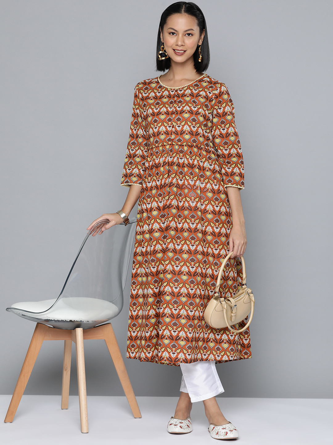 

HERE&NOW Women Floral Printed Kurta, Brown