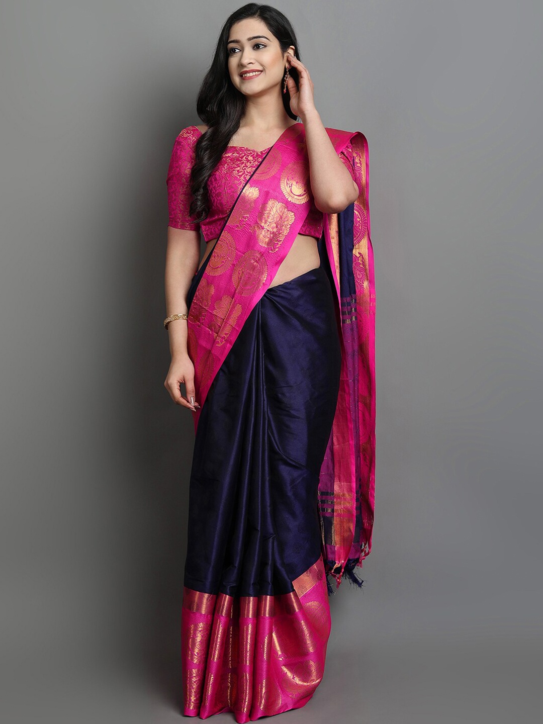 

VILLAGIUS Ethnic Motifs Woven Design Zari Silk Cotton Saree, Navy blue