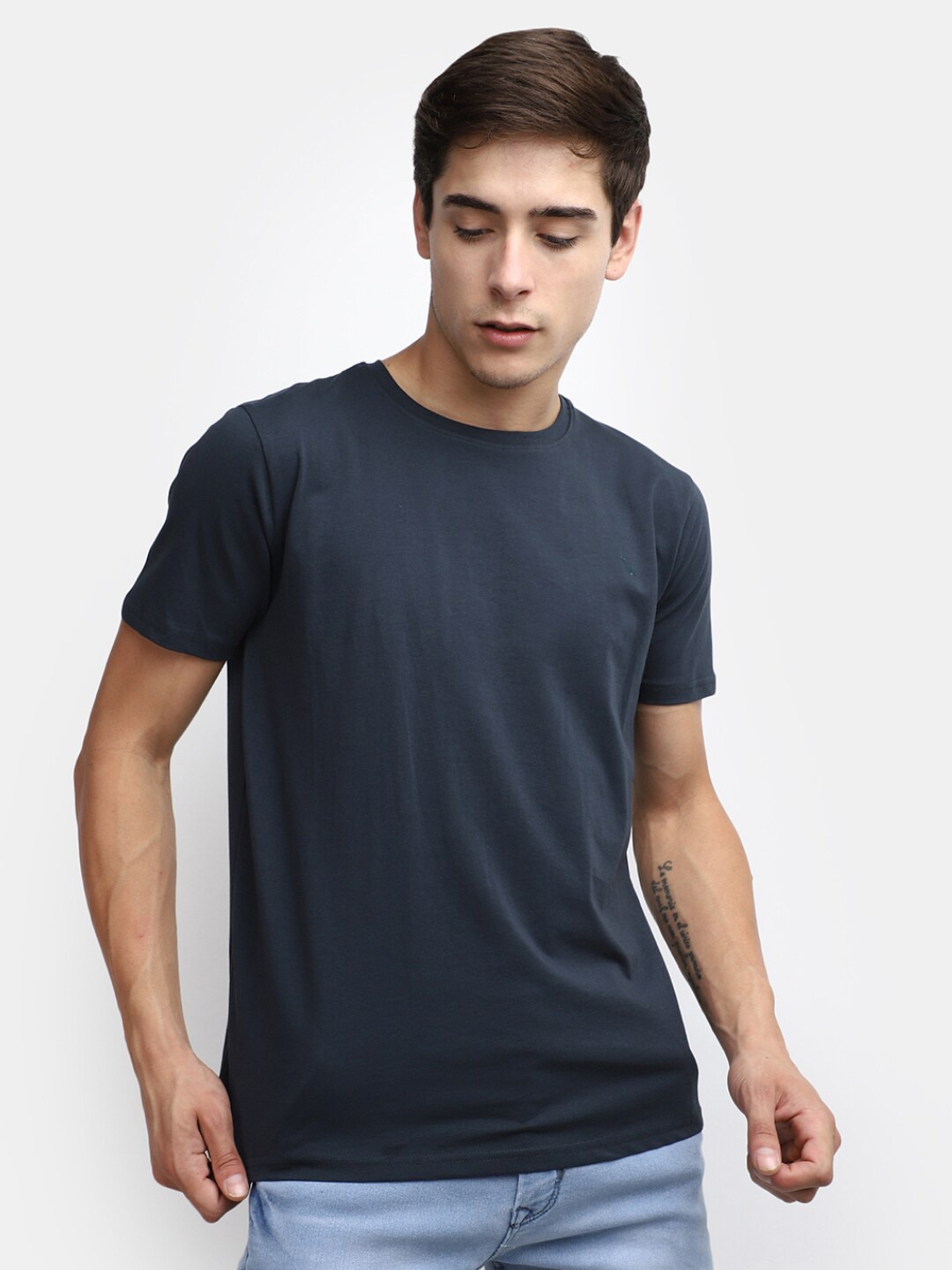 

V-Mart Slim Fit Round Neck Cotton T-shirt, Charcoal