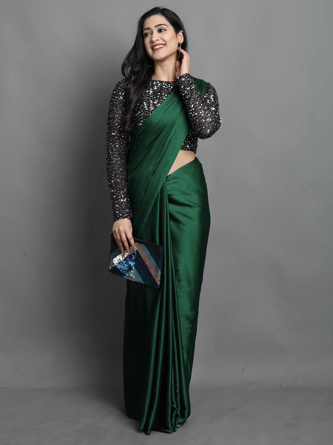 

VILLAGIUS Satin Saree With Embellished Blouse Piece, Green