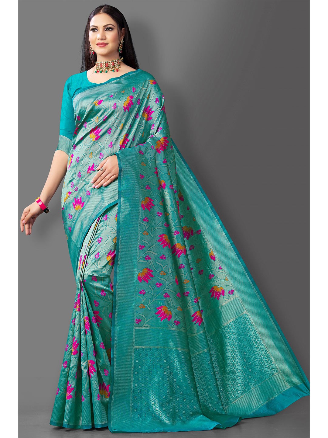 

Fashion Booms Floral Zari Pure Silk Banarasi Saree, Blue